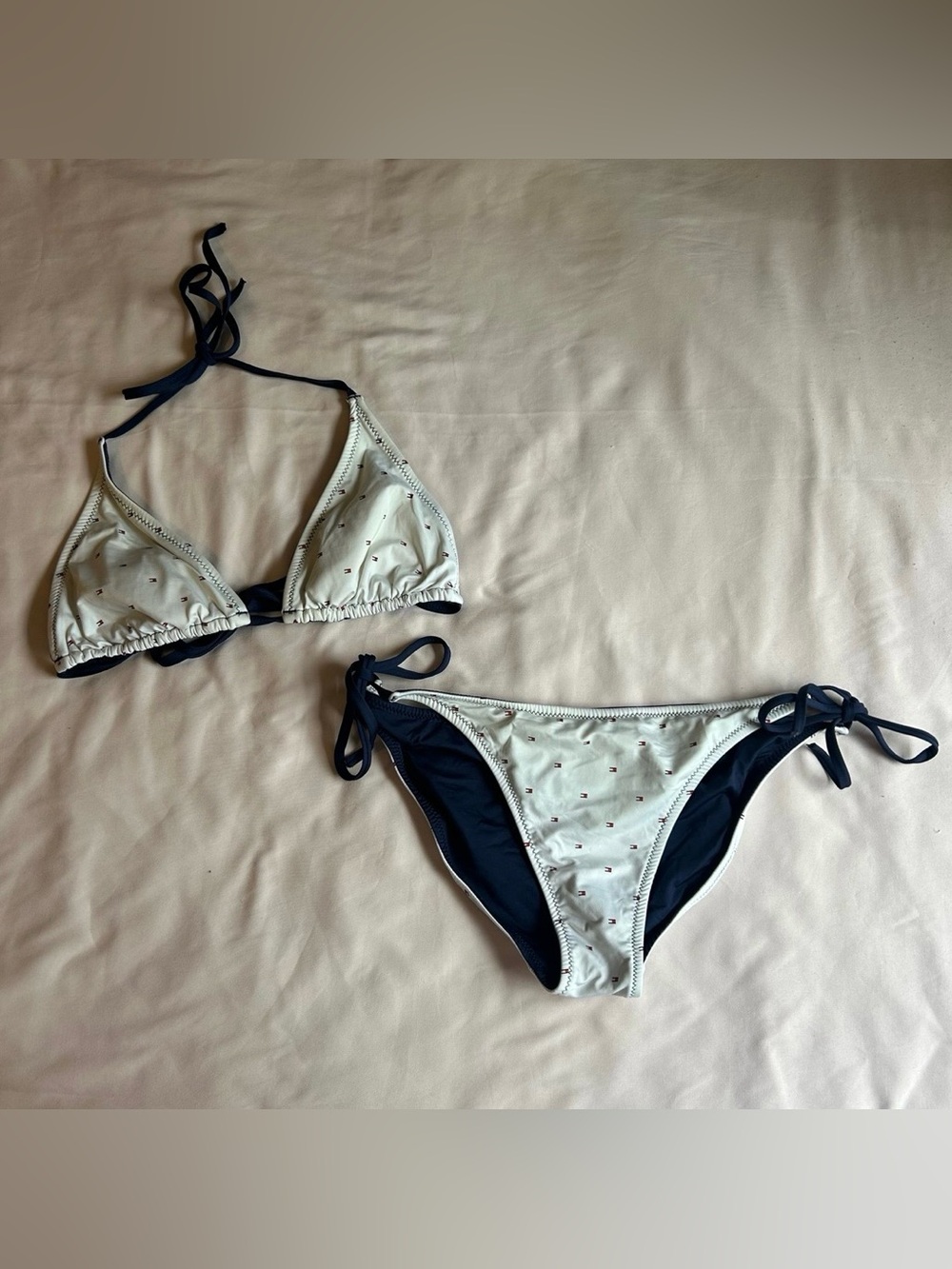 Tommy Hilfiger Reversible Logo Bikini – Size Small/Medium